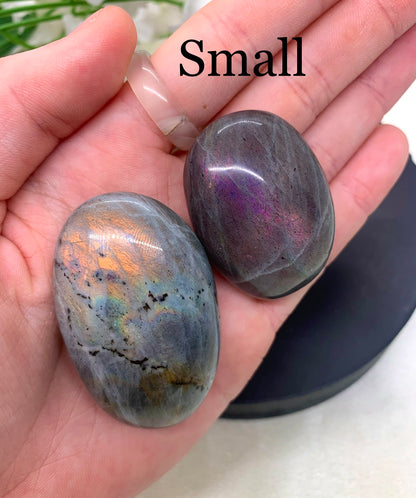 High-Quality Labradorite Palm Stone