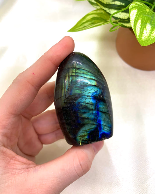 Labradorite Freeform